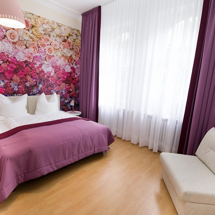 Hotel Reverey * Kontaktloser Self Check-In * Hannover photo