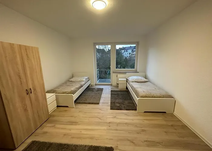 fotos do Doppelzimmer In Einer Dreizimmerwohnung Mit Bad Und Kuche Osnabrück