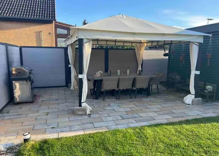 Grosses Einfamilienhaus + Garten 브라운슈바이크 사진
