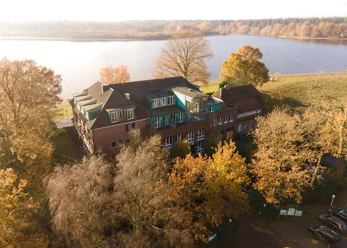 Hotel Seeblick Thuelsfeld photo
