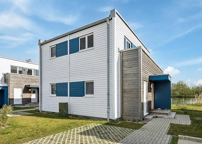 Amazing Home In Tossens With Kitchen Stick photo