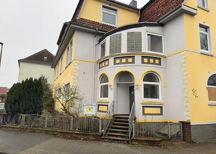 Charmantes Apartment in perfekter Lage mit kostenlosem Parken Celle Foto