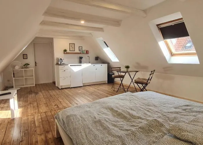 Fairschlafen - Mansarde Apartment Buecken photo