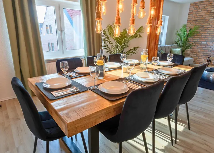 SHINYHOMEZ - Familienfreundliche Ferienwohnung in Geestland am Wattenmeer mit Terrasse, Küche und WLAN Neuenwalde Foto