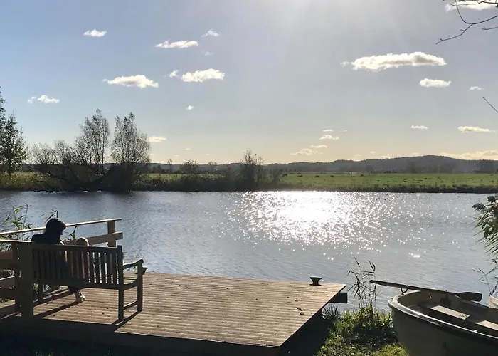 Idyllisches Bauernhaus Am See Zeetze foto