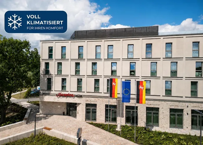 صورة فندق Hampton By Hilton سيل