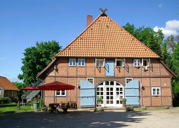 Hotel Traumzeithof Eschede photo