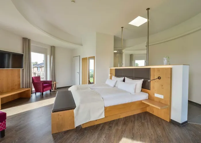 Hotel & Golfrestaurant Gut Wissmannshof Staufenberg  photo
